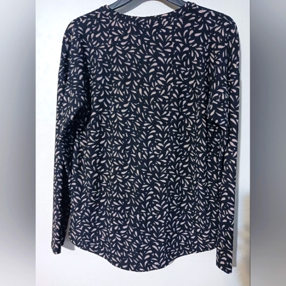 Dana Buchman - Picture 4 of 4